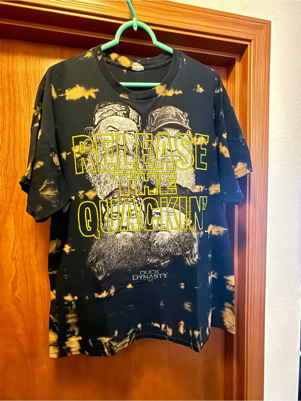 Duck Dynasty 'Release The Quackin' Black Tie-Dye Short Sleeve Tee